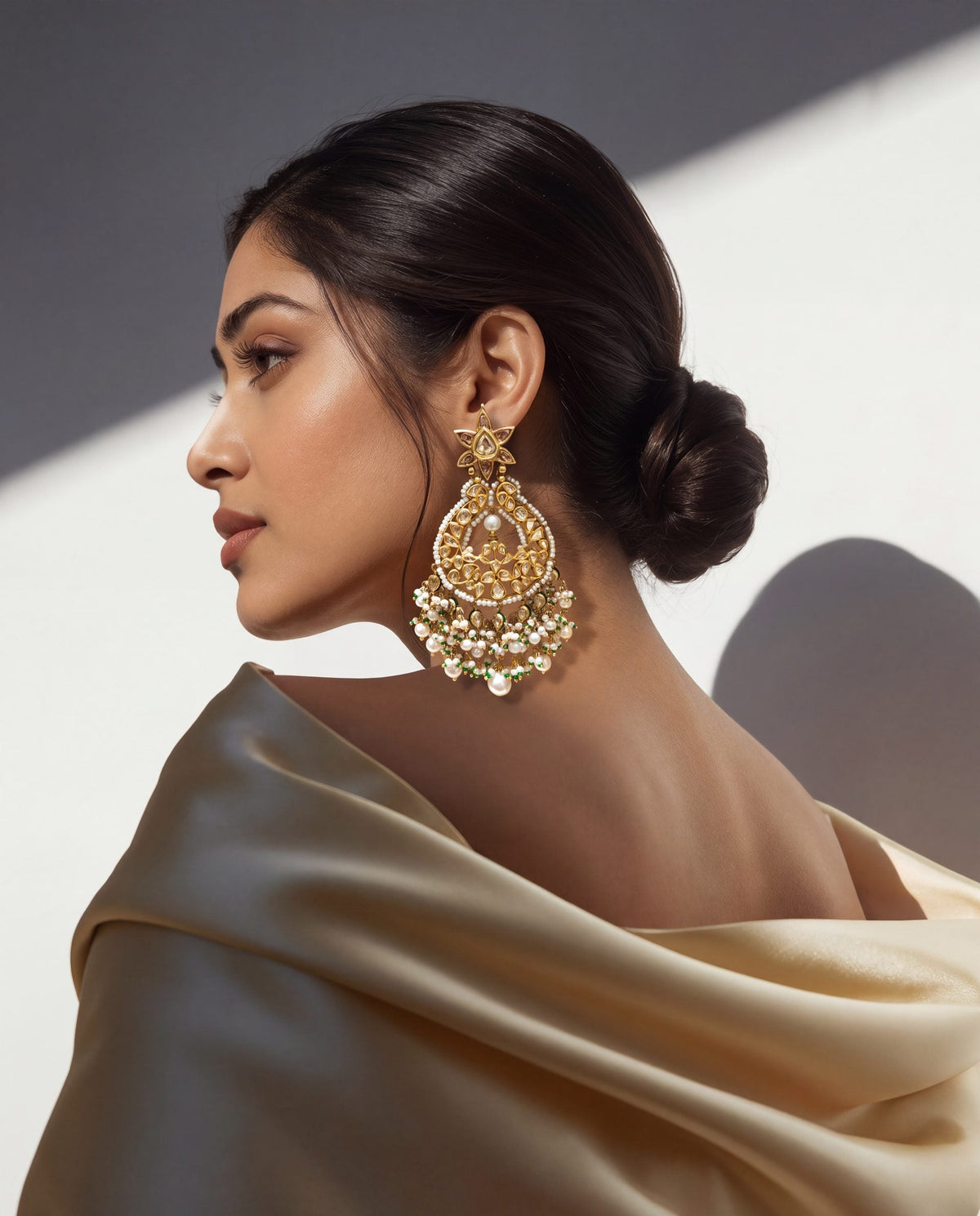 Ishanvi Jadau Polki Chandbalis