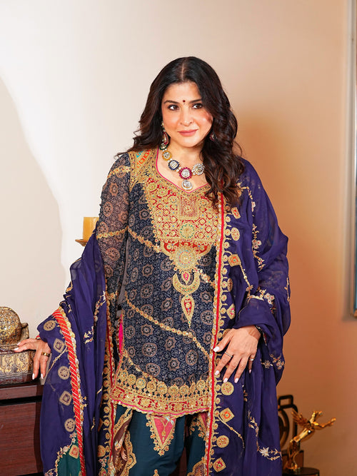 Maheep Kapoor - Aanya Polki And Diamond Long Necklace
