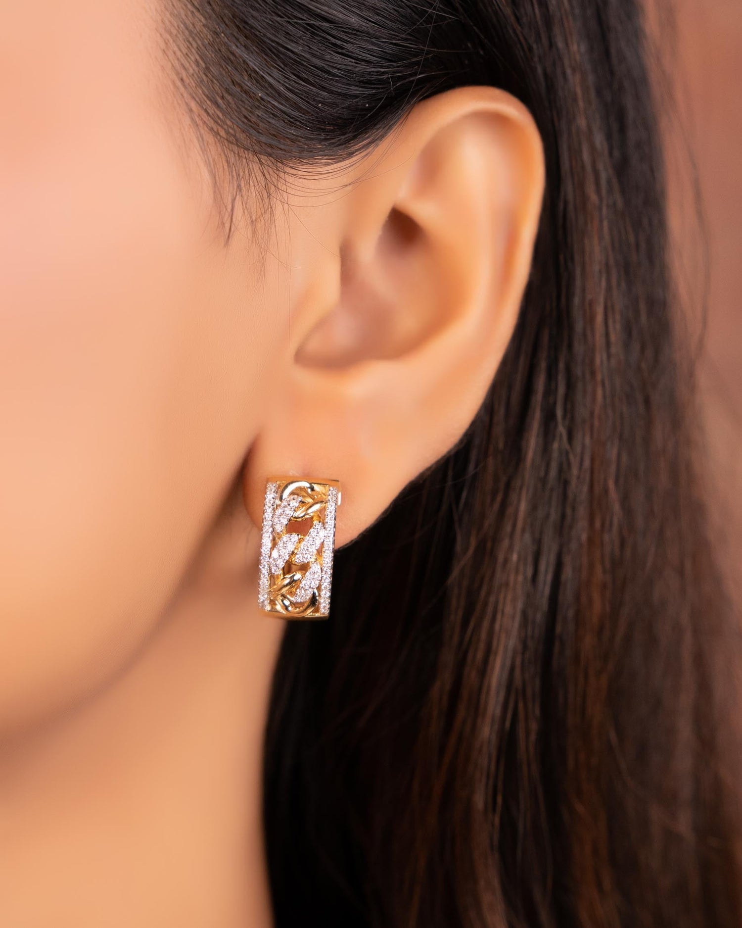 Minimal Diamond Long Earrings