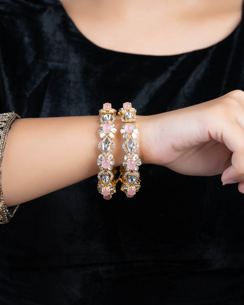 Vedika Polki And Diamond Bangle