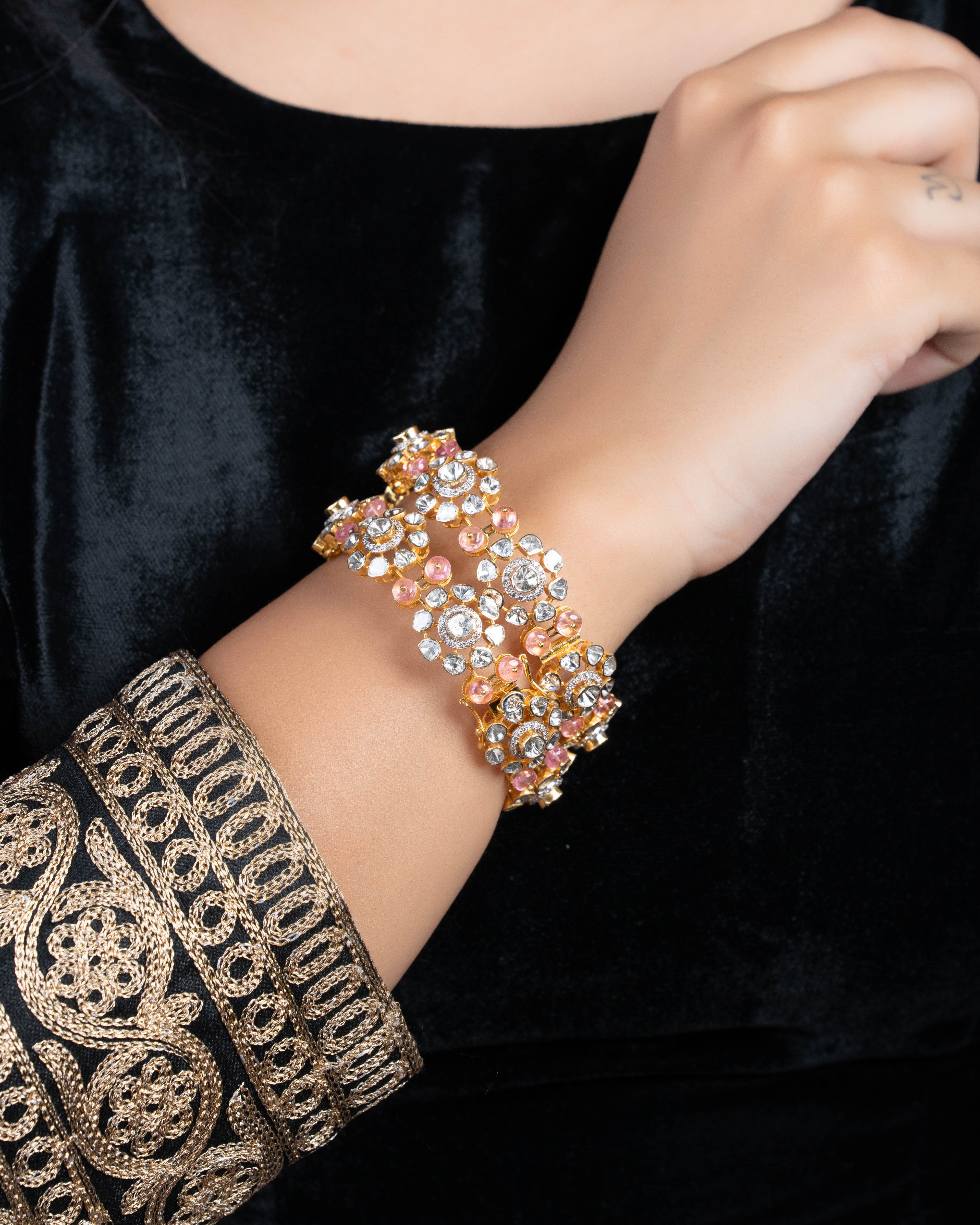 Kashuma Polki And Diamond Bangle