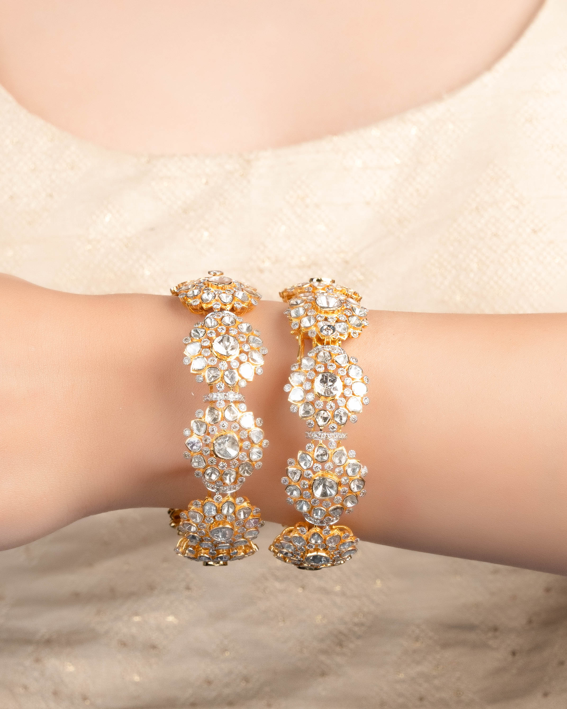 Kaynat Polki And Diamond Bangle