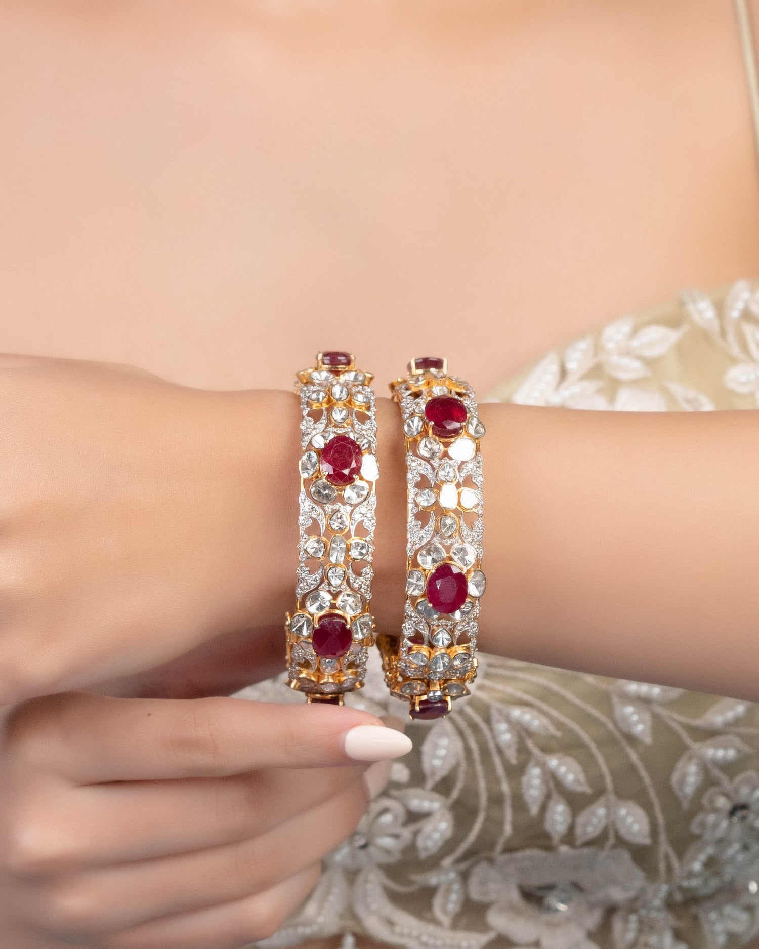 Maliha Polki And Diamond Bangle
