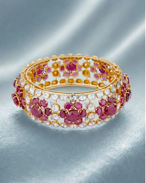 Nola Polki And Diamond Bangle
