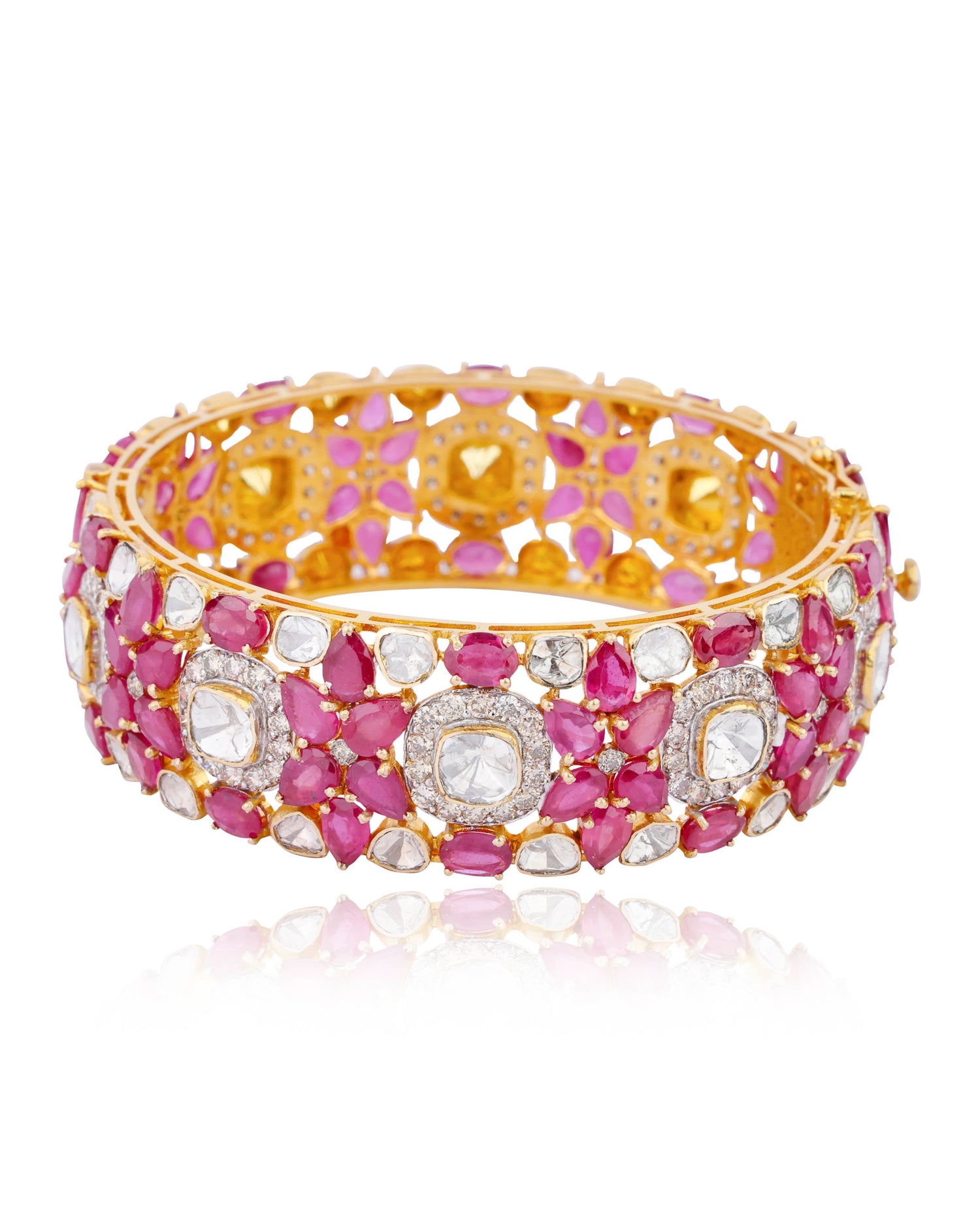 Akshi Polki And Diamond Bangle