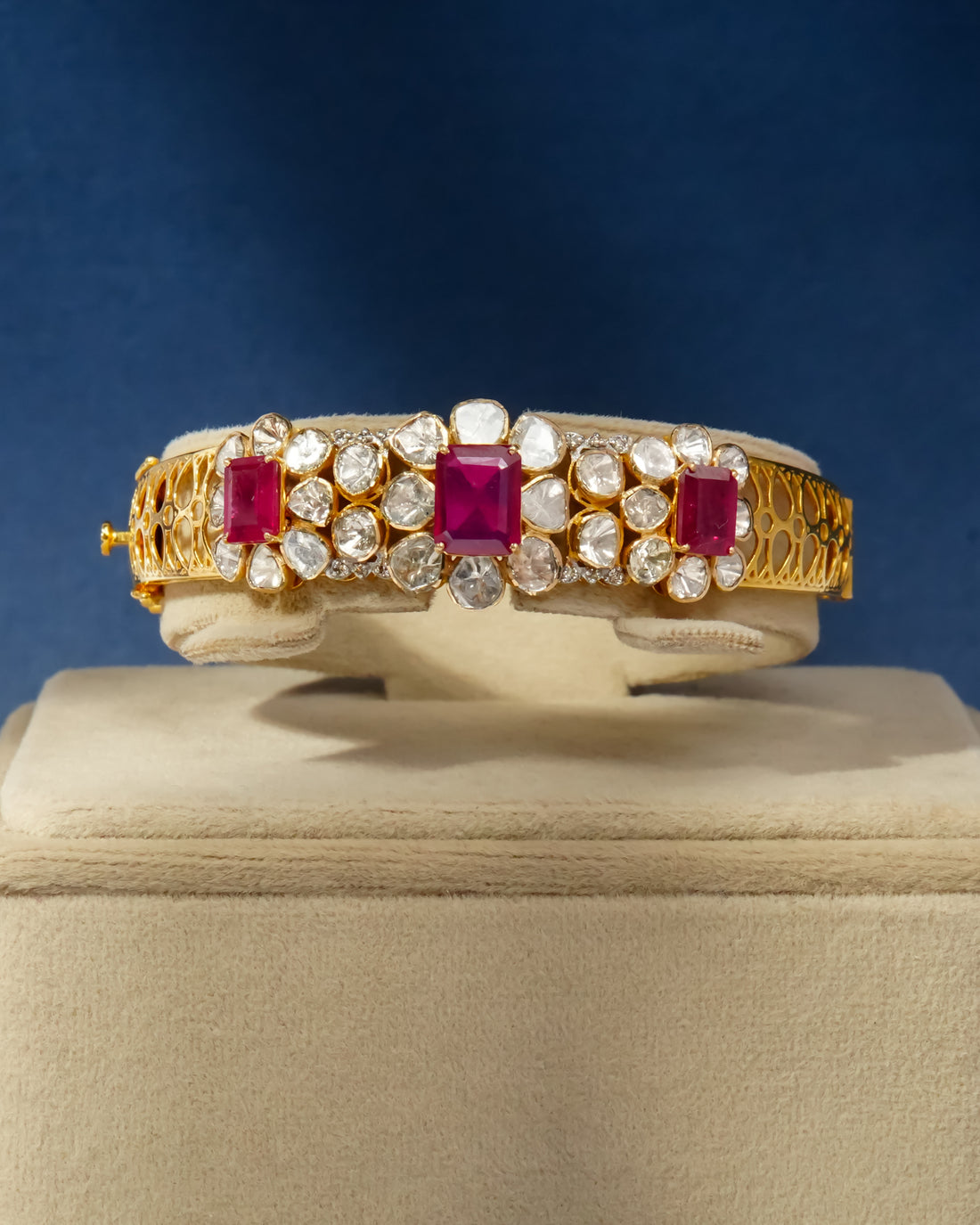 Lilia Polki And Diamond Bangle