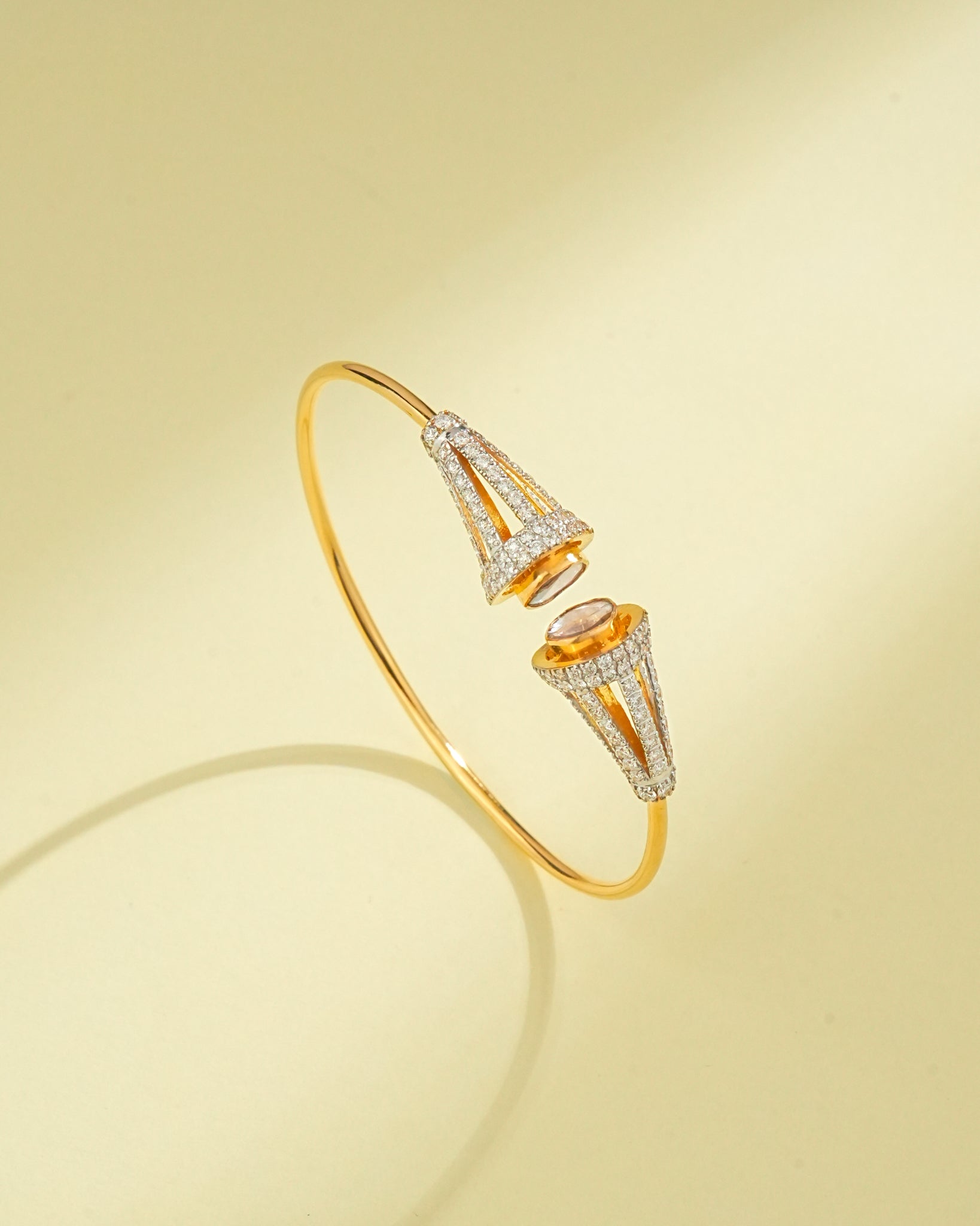 Sia Polki And Diamond Bangle