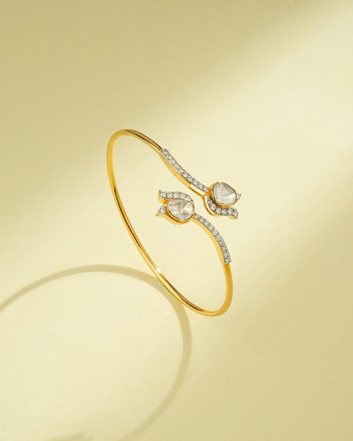 Anvi Polki And Diamond Bangle