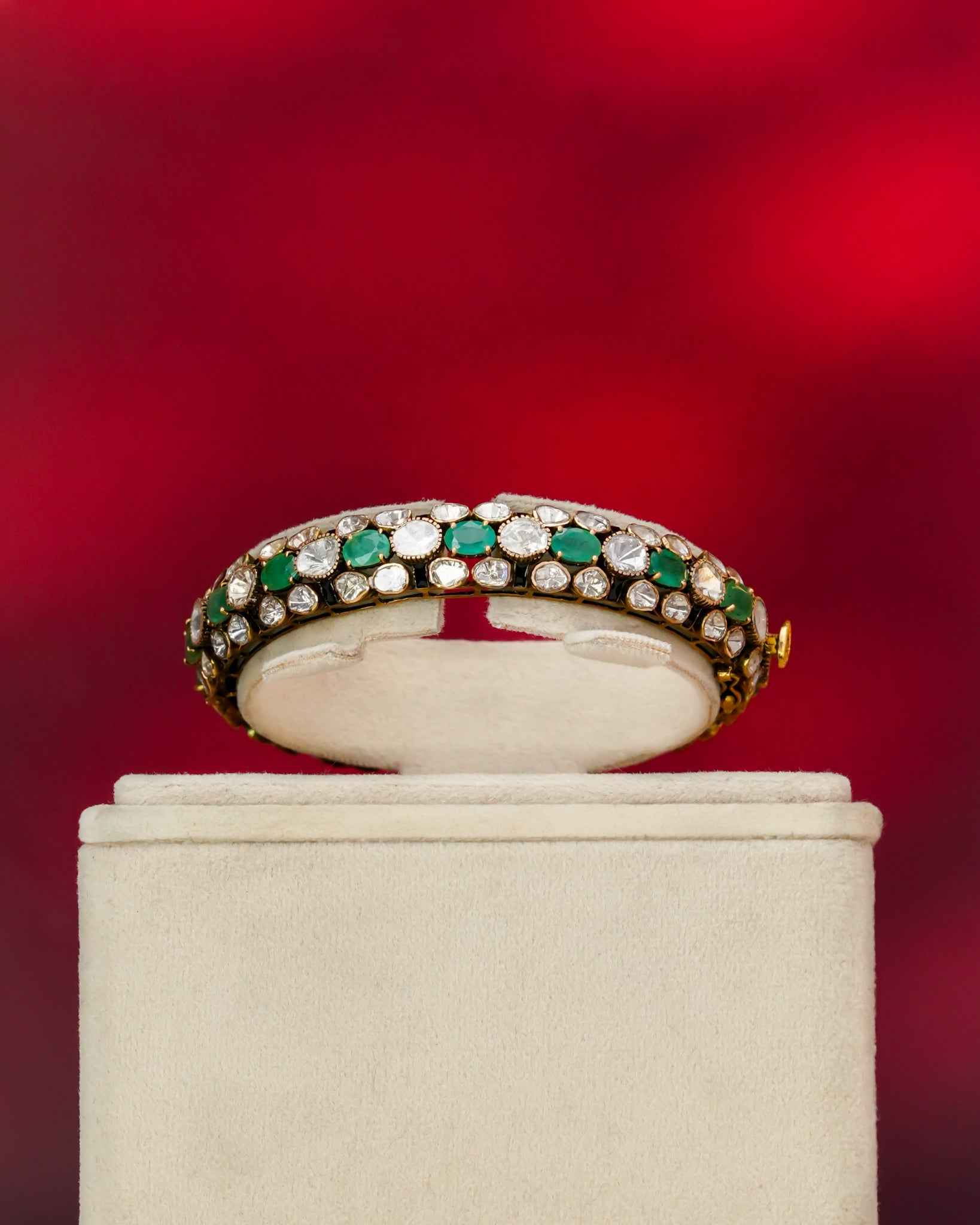 Naira Polki And Diamond Bangle