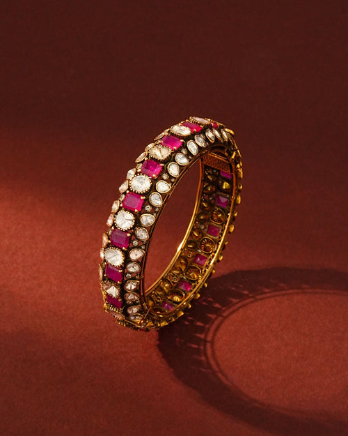 Nargis Polki And Diamond Bangle