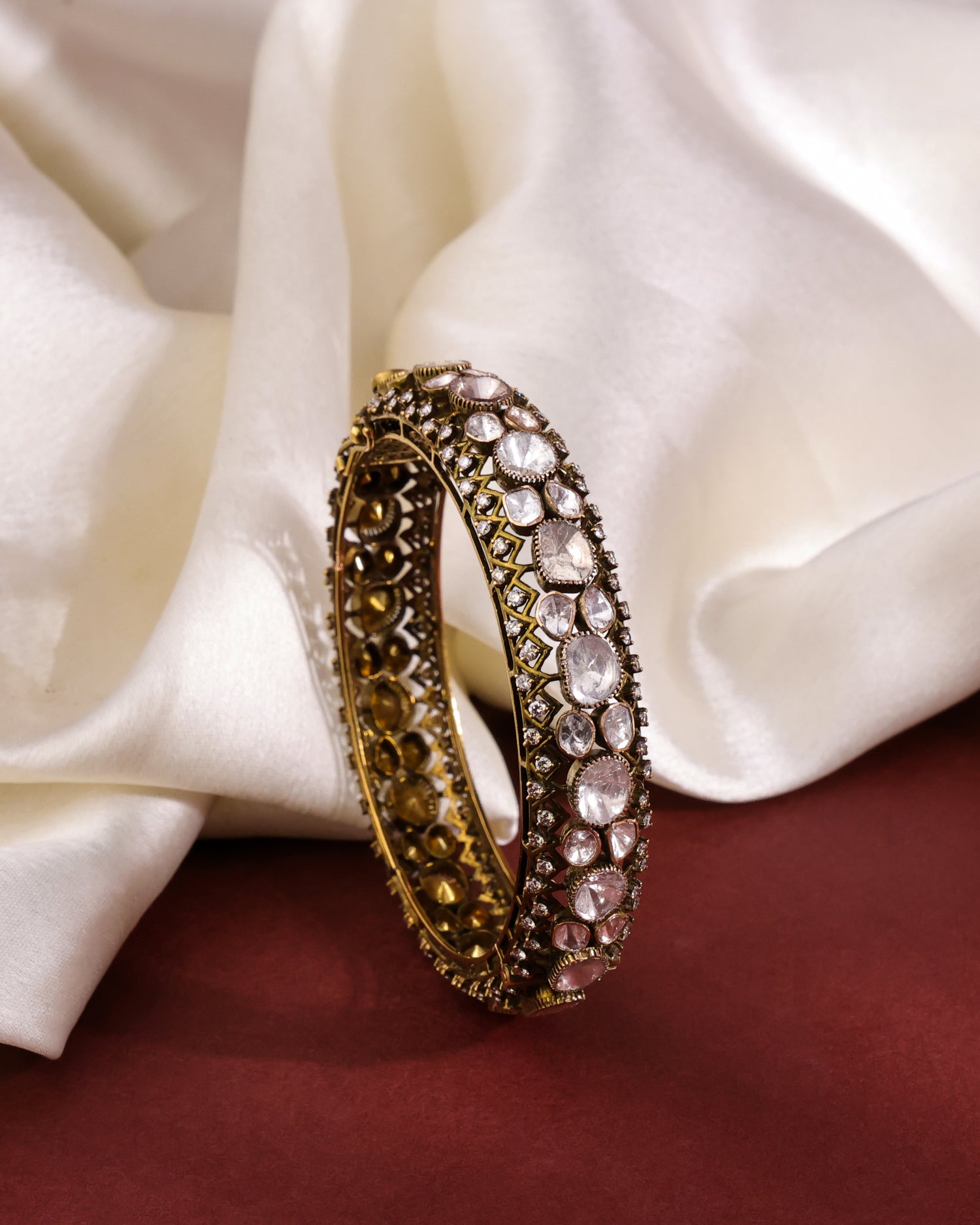 Nadia Polki And Diamond Bangle