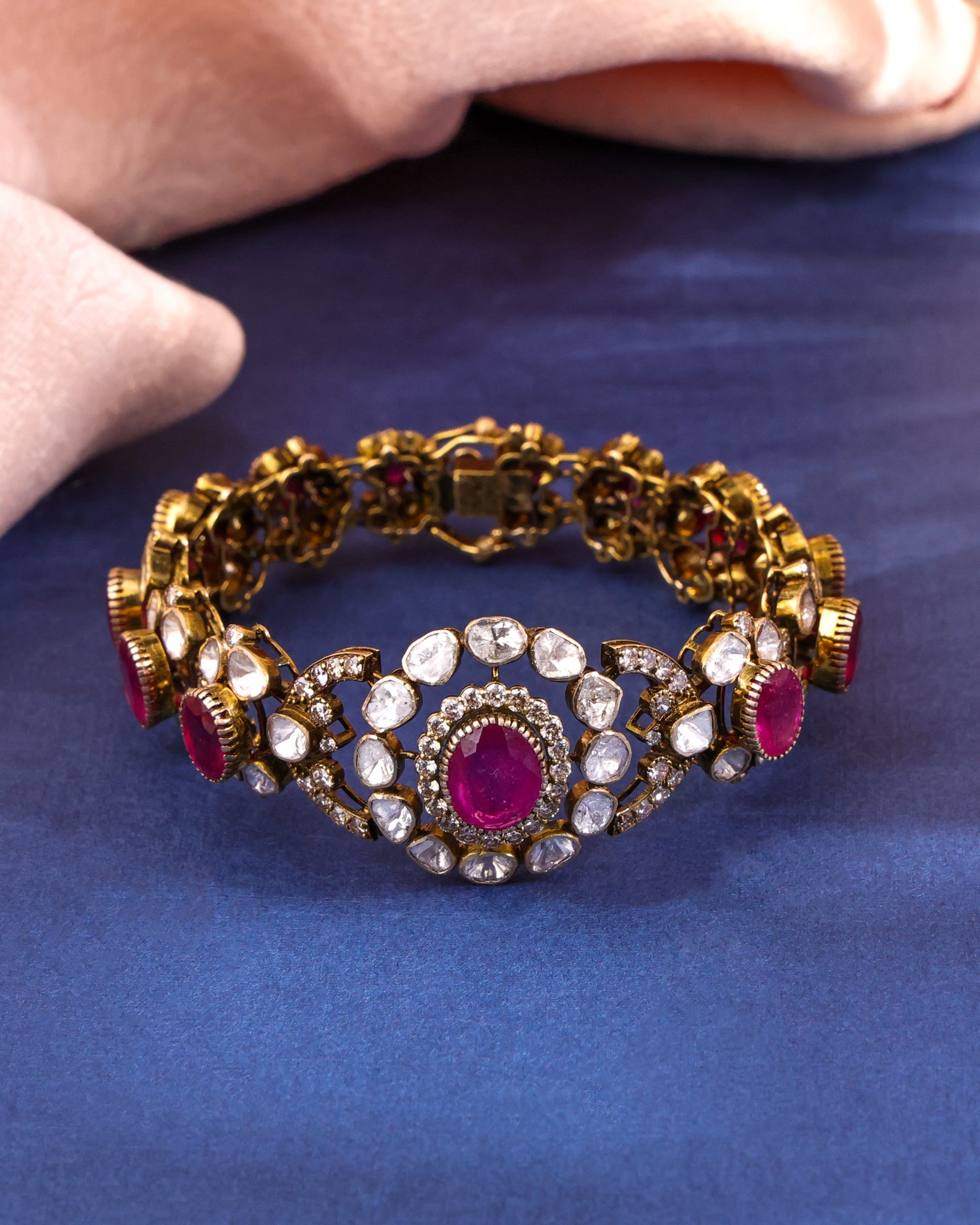 Kaylee Polki And Diamond Loose Bracelet