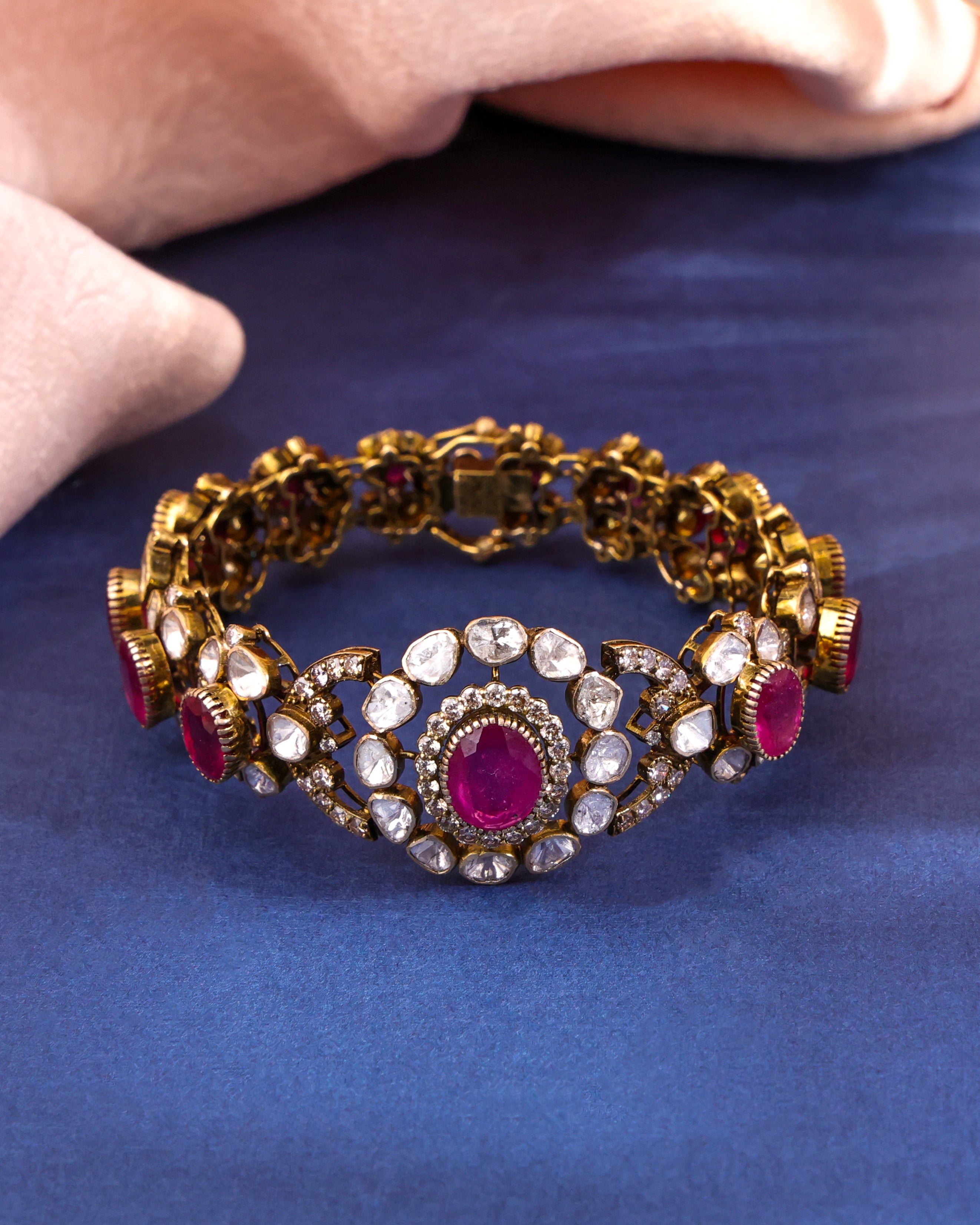 Kaylee Polki And Diamond Loose Bracelet