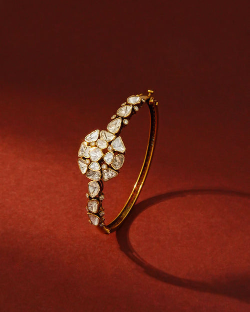 Bhanavi Polki And Diamond Bangle