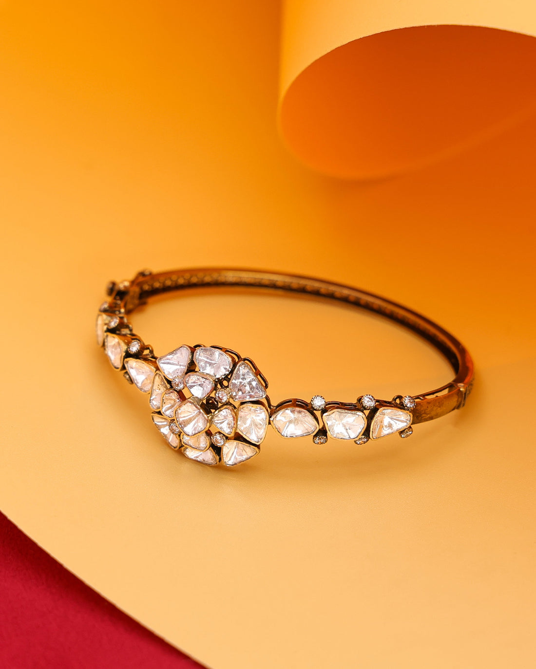 Bhanavi Polki And Diamond Bangle