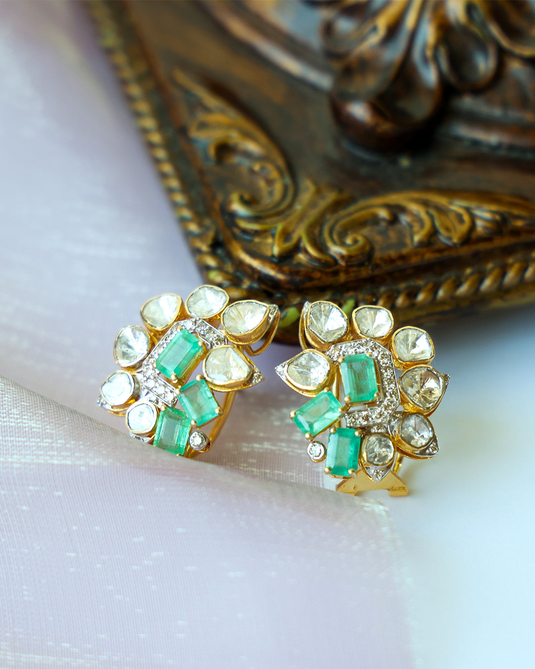 Raina Polki And Diamond Tops