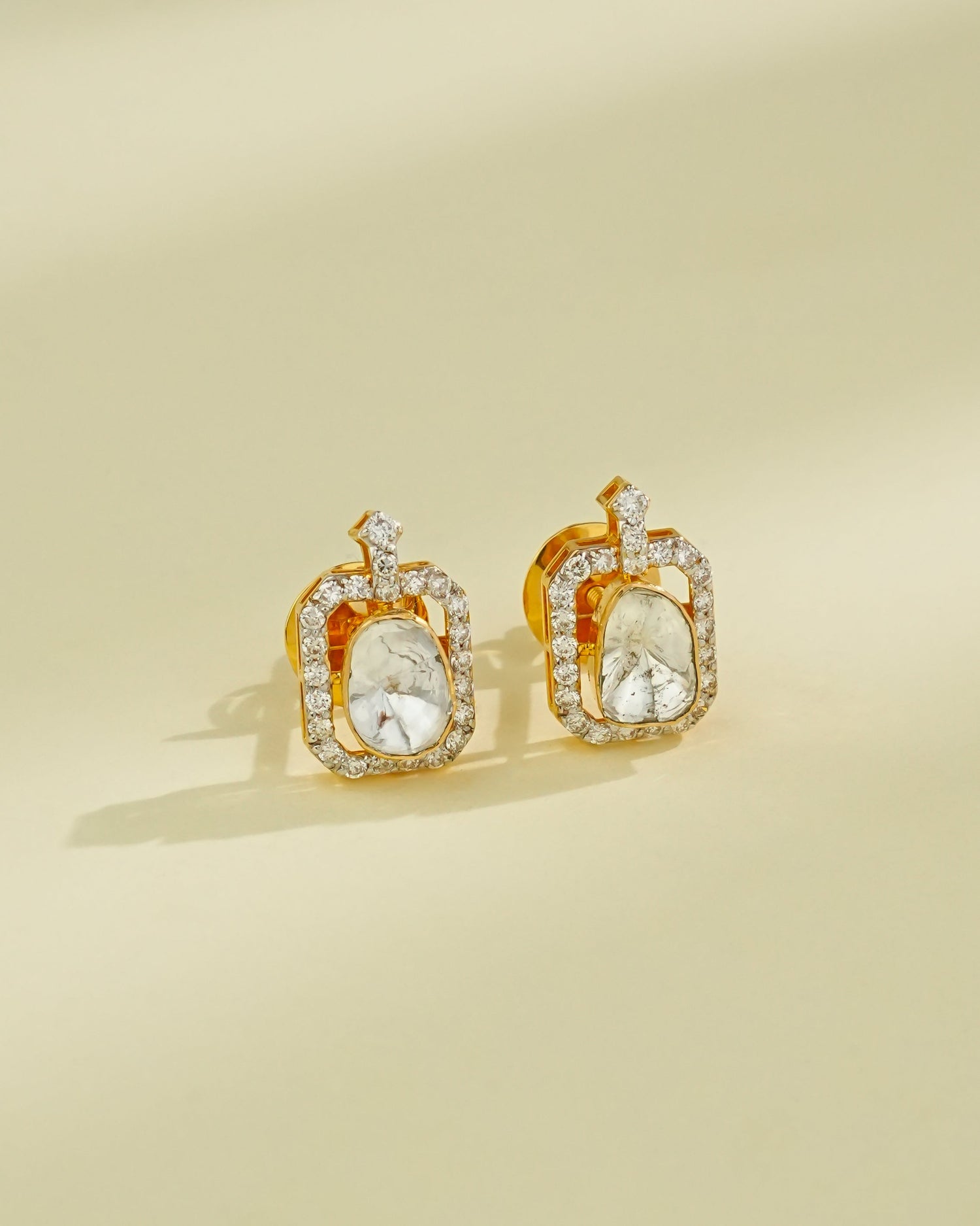Mitali Polki And Diamond Tops
