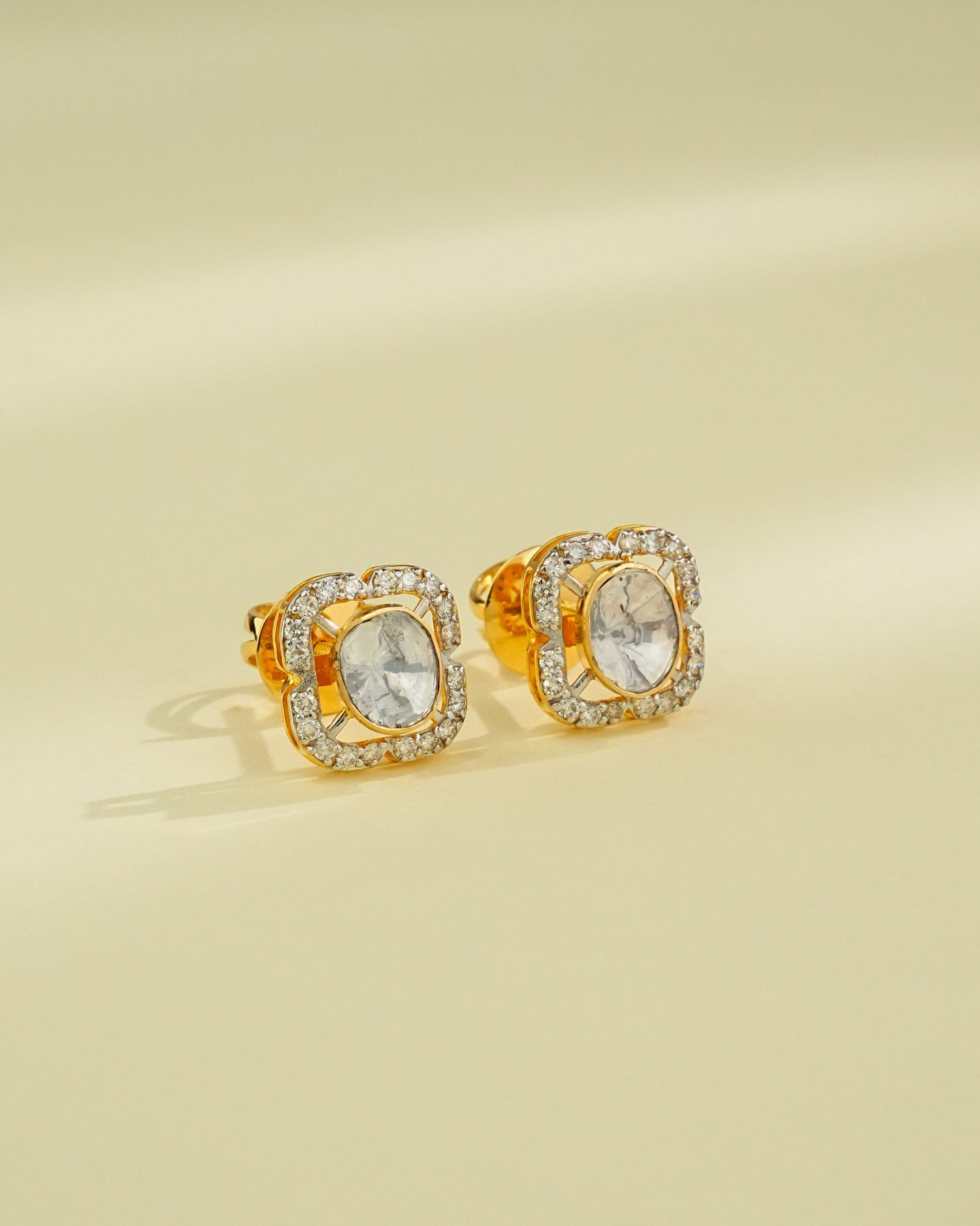 Manisha Polki And Diamond Tops