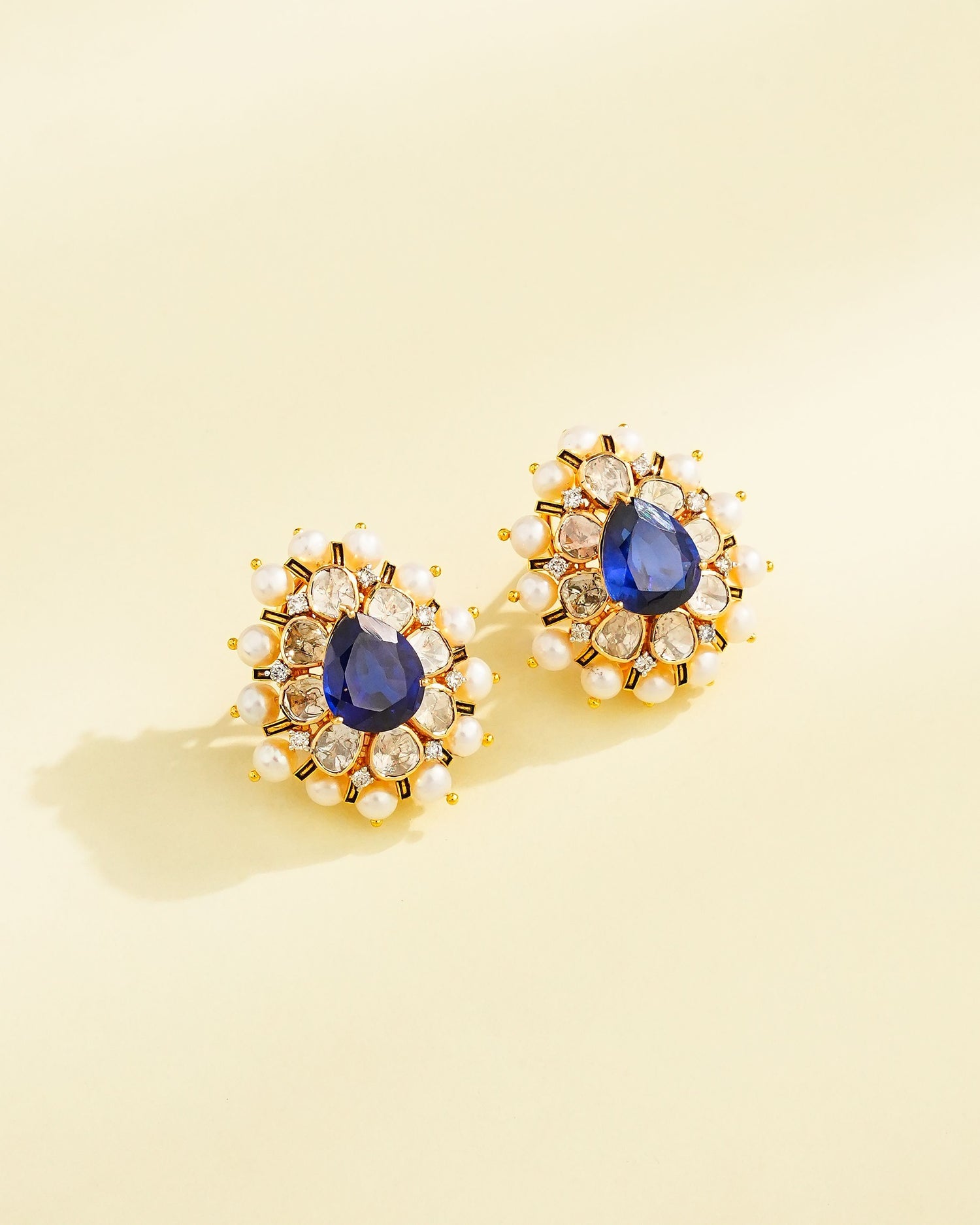 Eshvika Polki And Diamond Tops