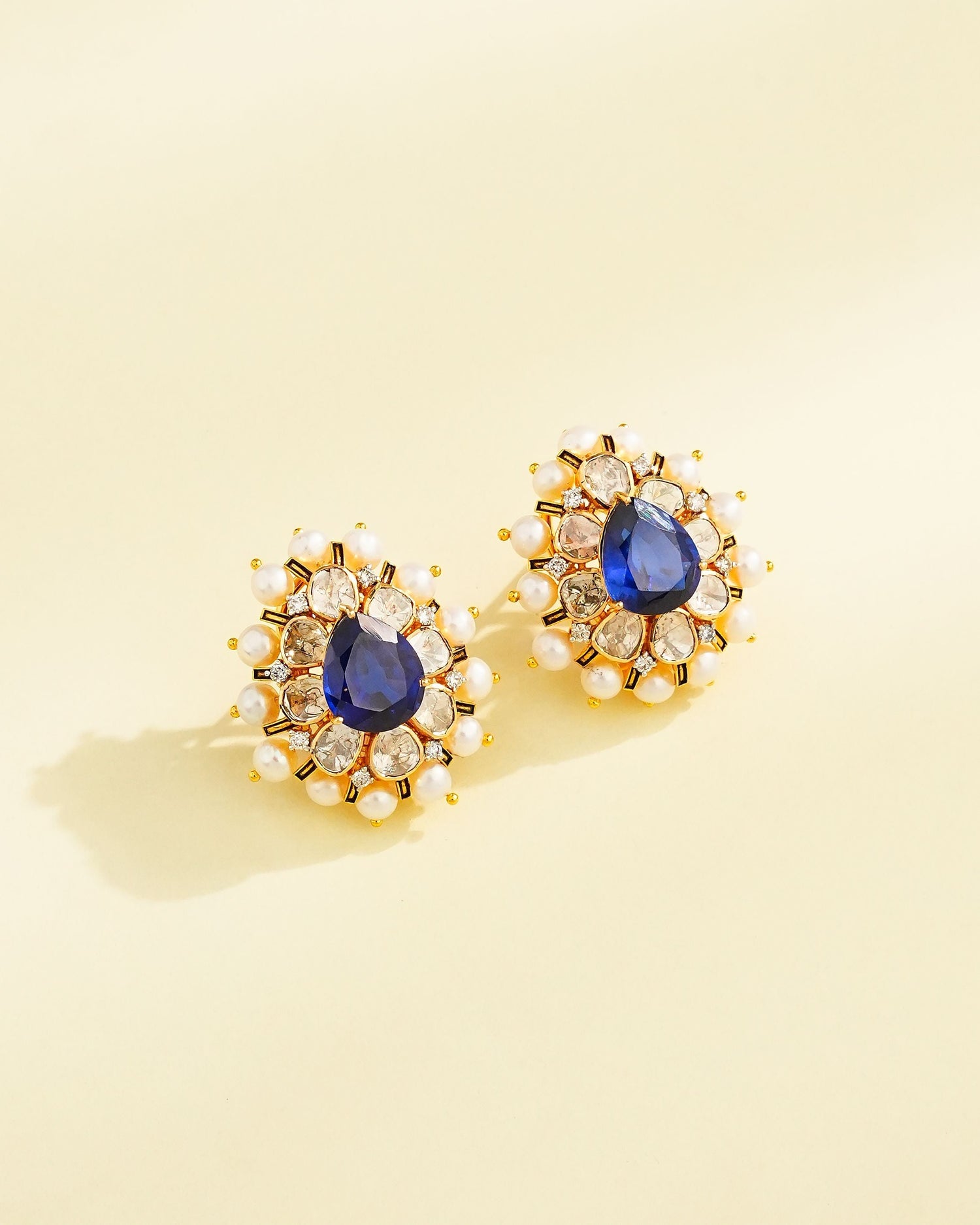 Eshvika Polki And Diamond Tops