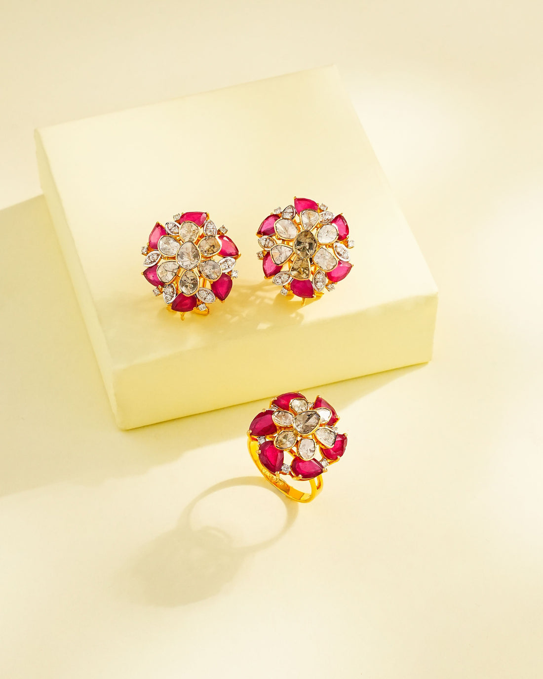 Lira Polki And Diamond Ring