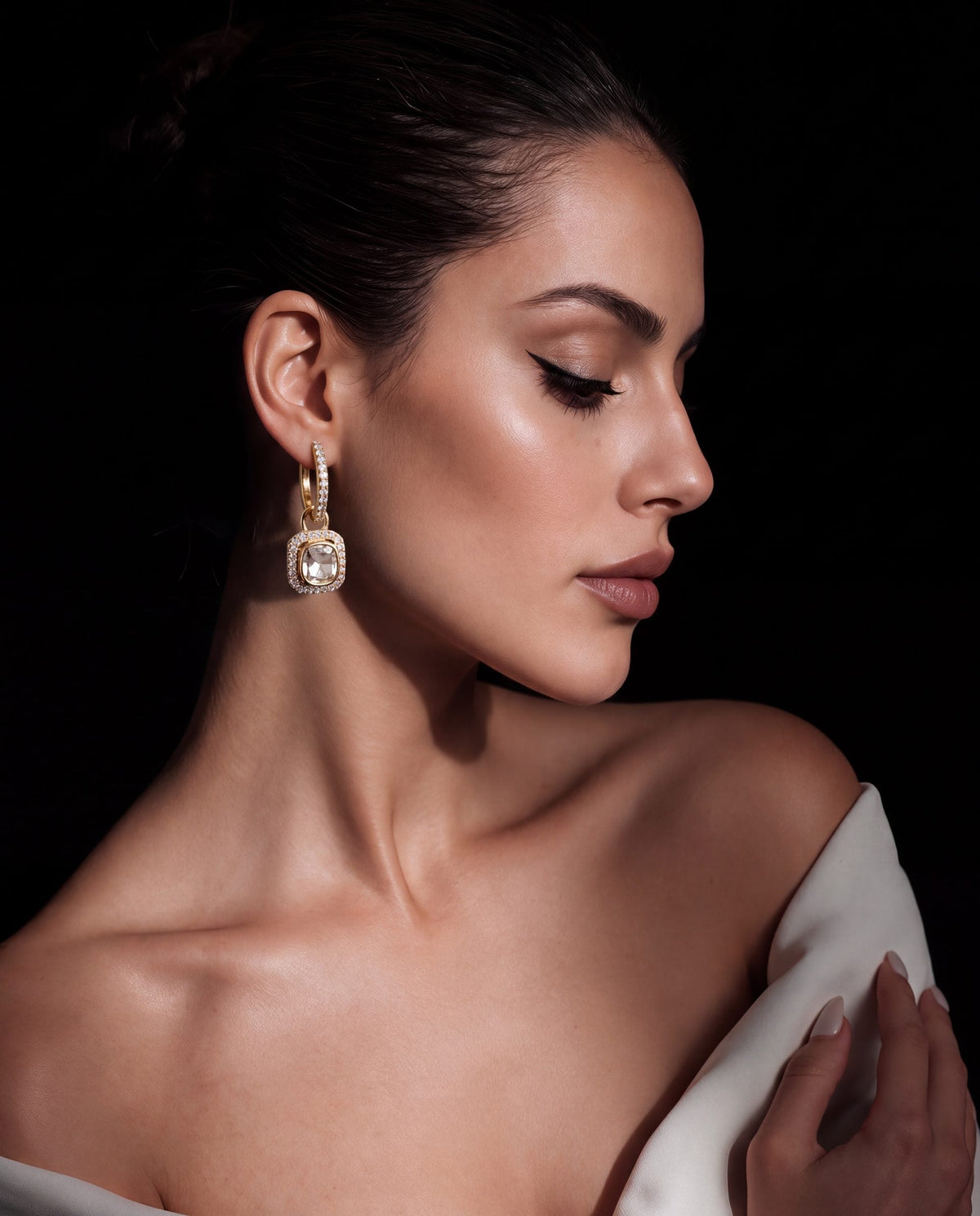 Camila Polki And Diamond Hoops