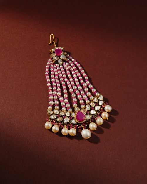 Vedanshi Polki And Diamond Maangtika