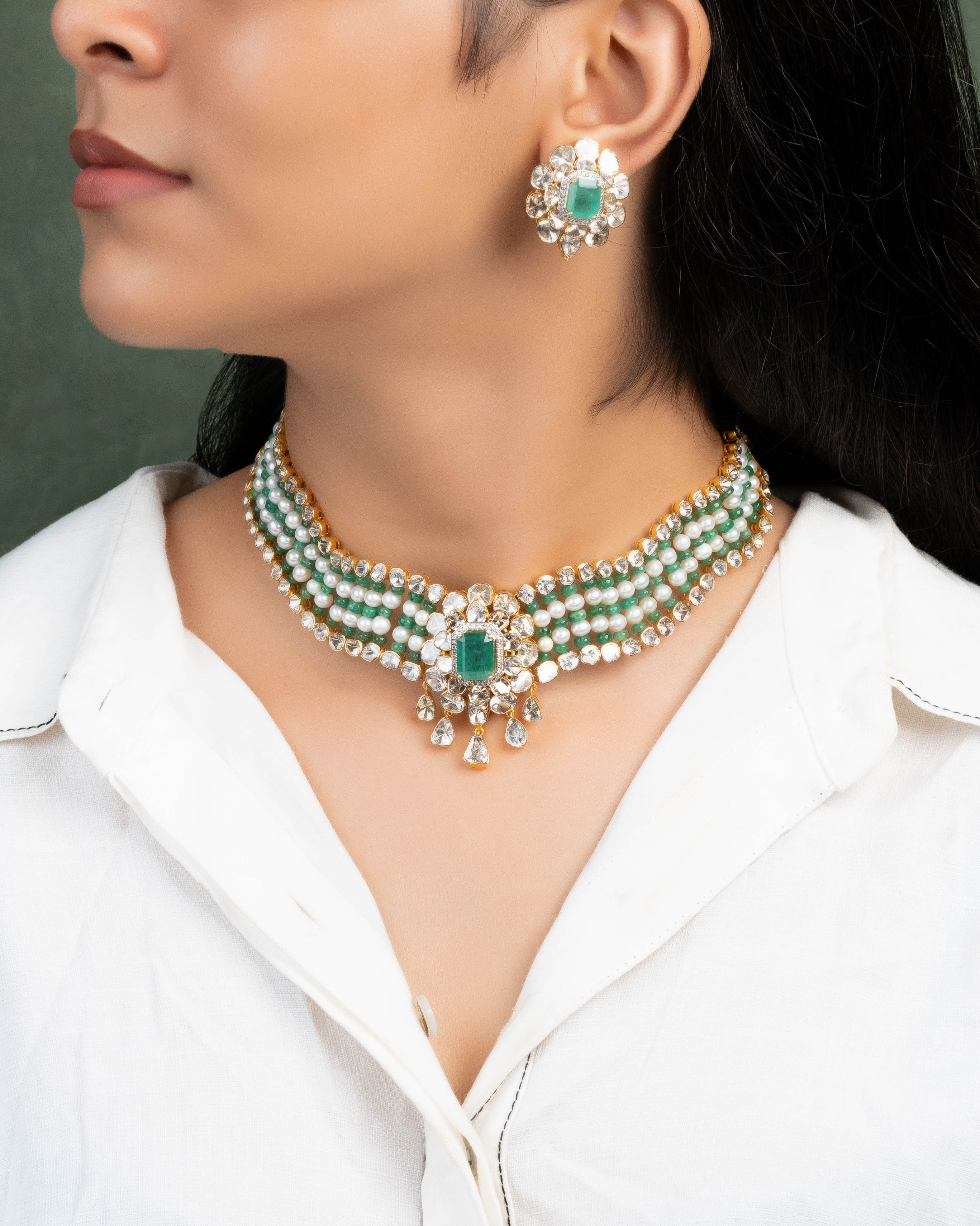 Sanskriti Polki And Diamond Bead Choker