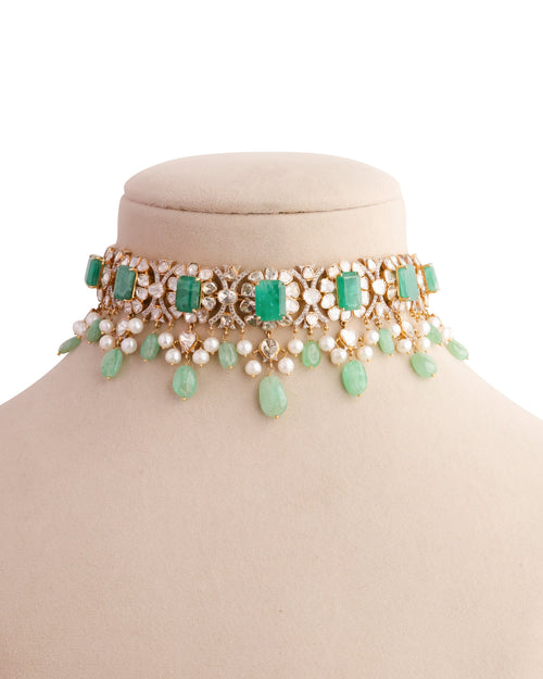 Jessica Polki And Diamond Choker