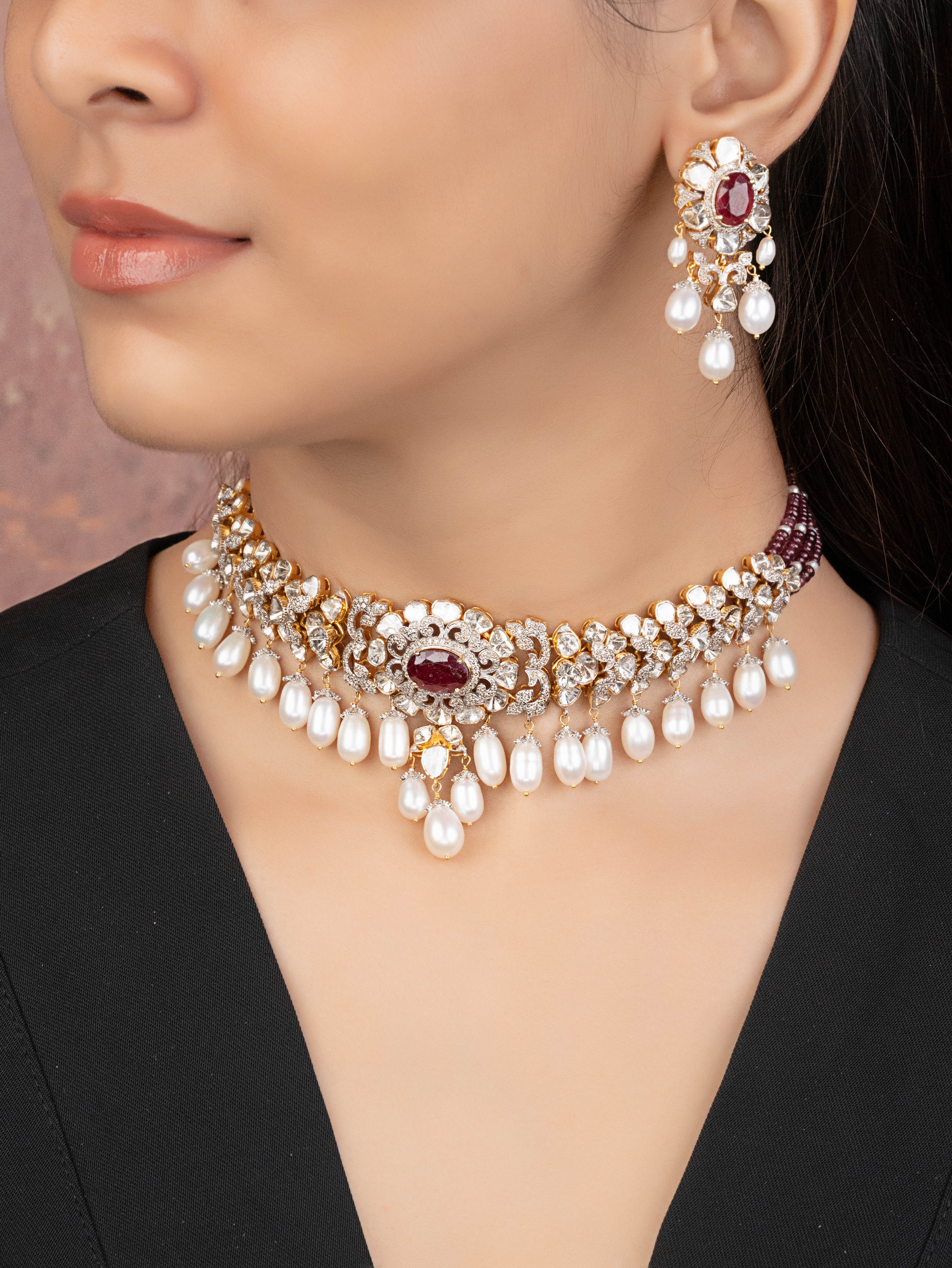 Anshika Polki And Diamond Choker