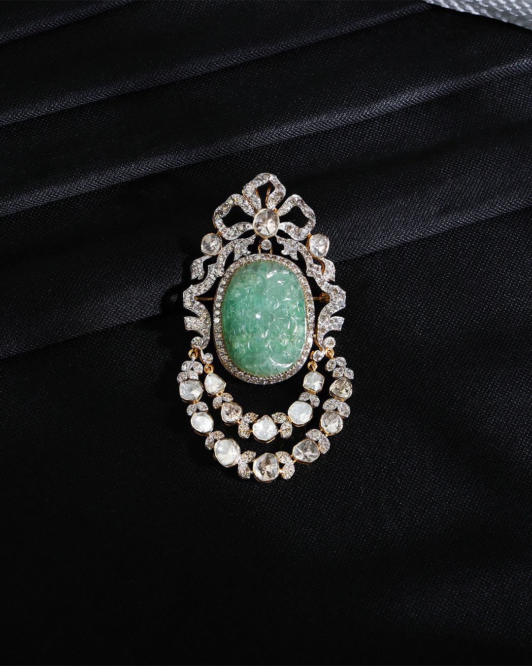 Shashank Polki And Diamond Brooch