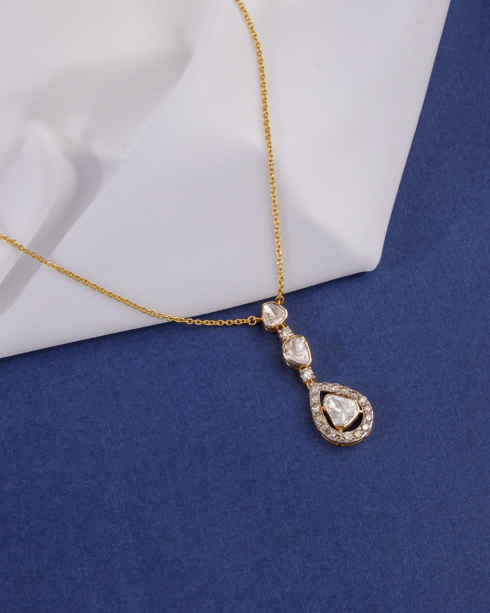 Devashri Polki And Diamond Pendant