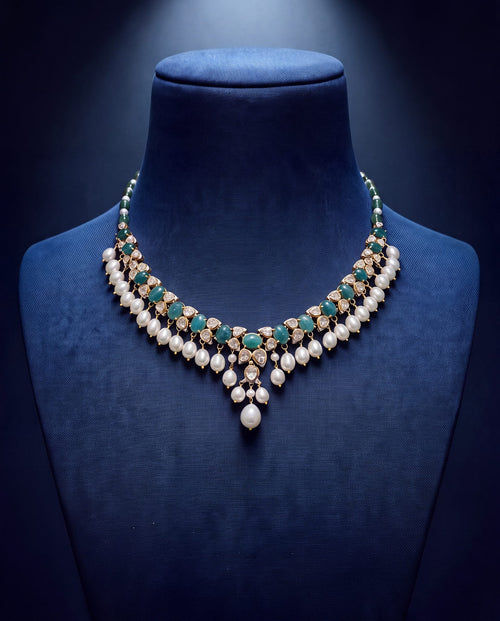 Kelly Polki And Diamond Necklace