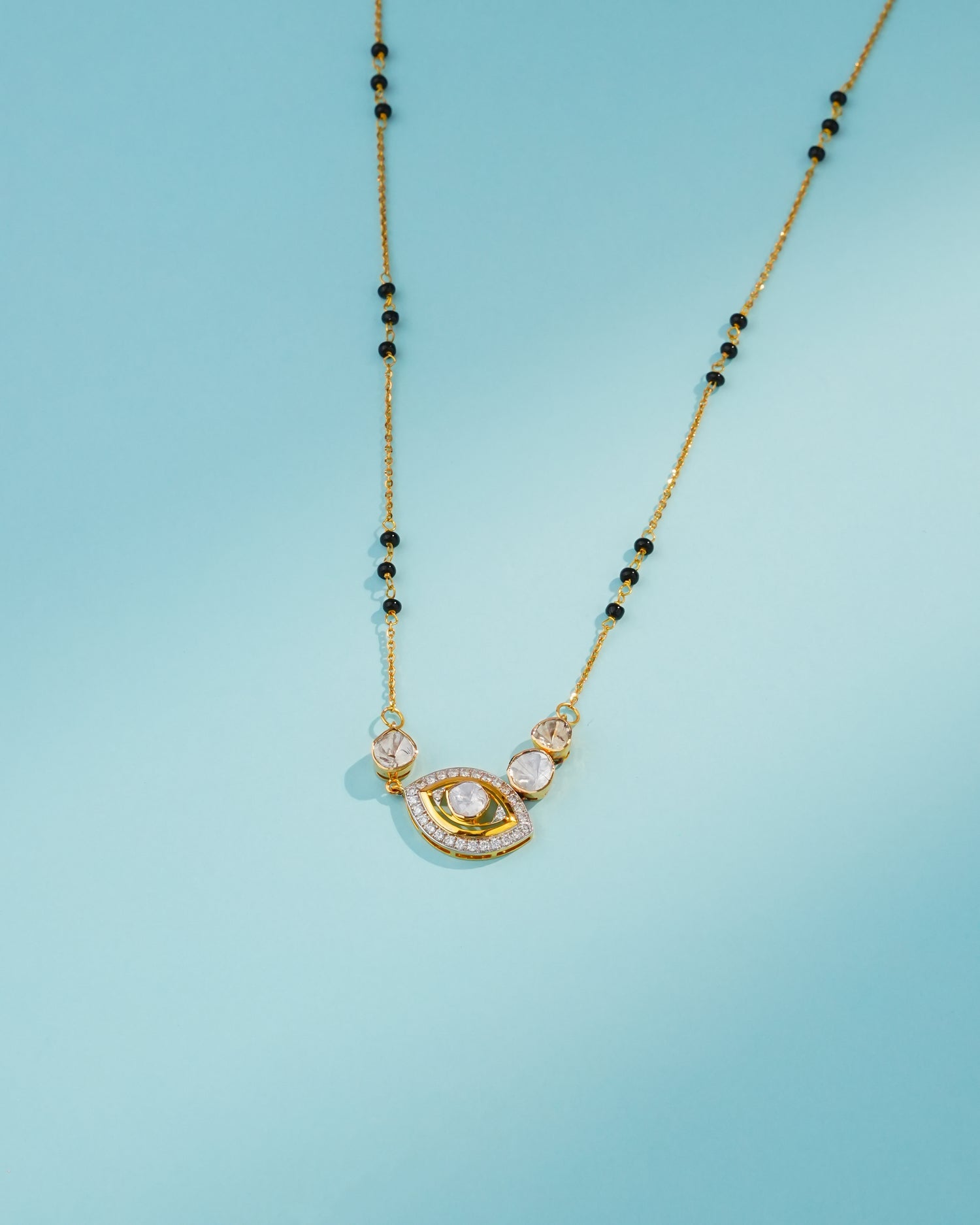 Esha Polki And Diamond Pendant