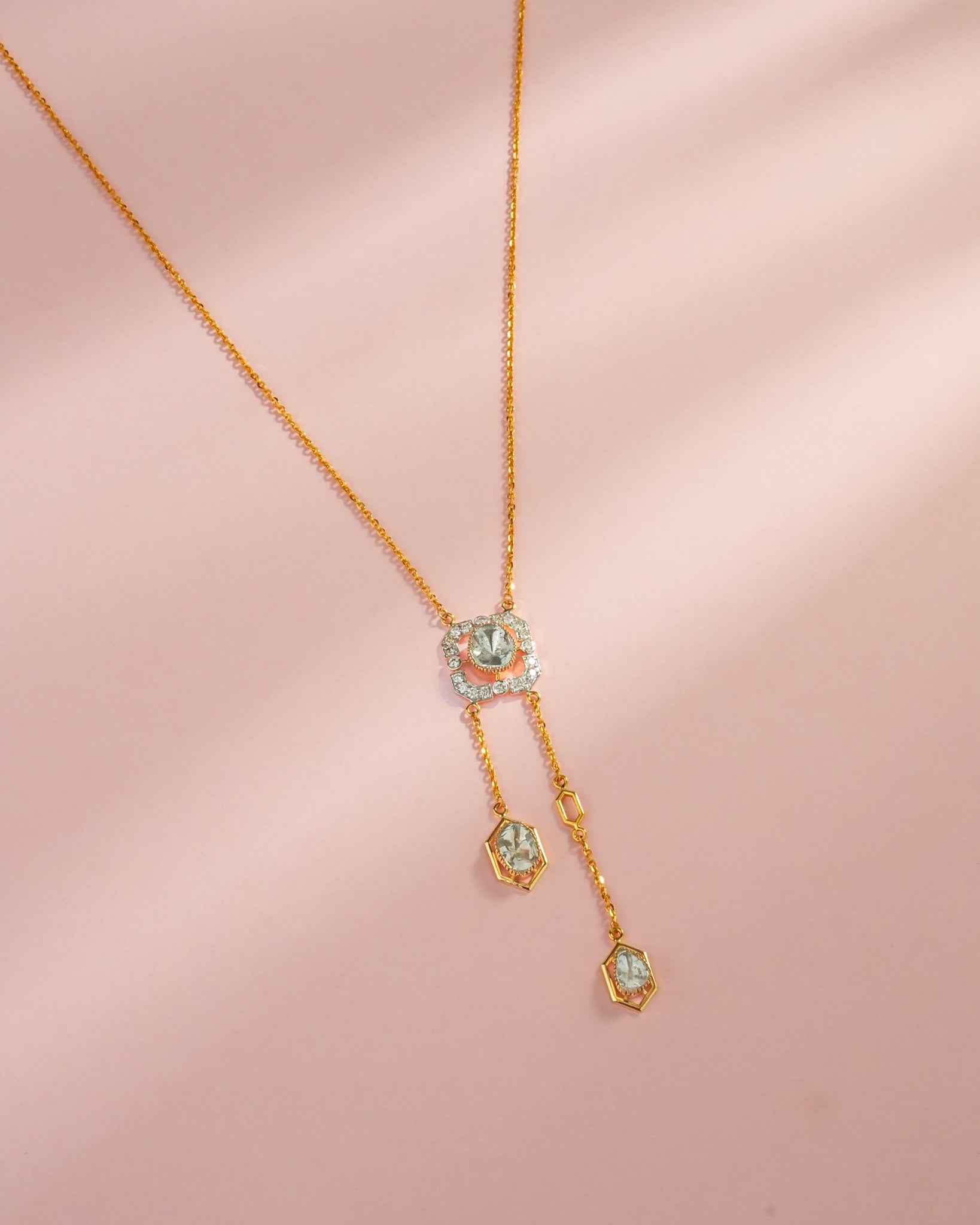 Ritvi Polki And Diamond Pendant