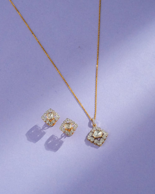 Aaliyah Polki And Diamond Pendant