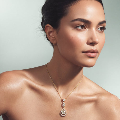 Devashri Polki And Diamond Pendant