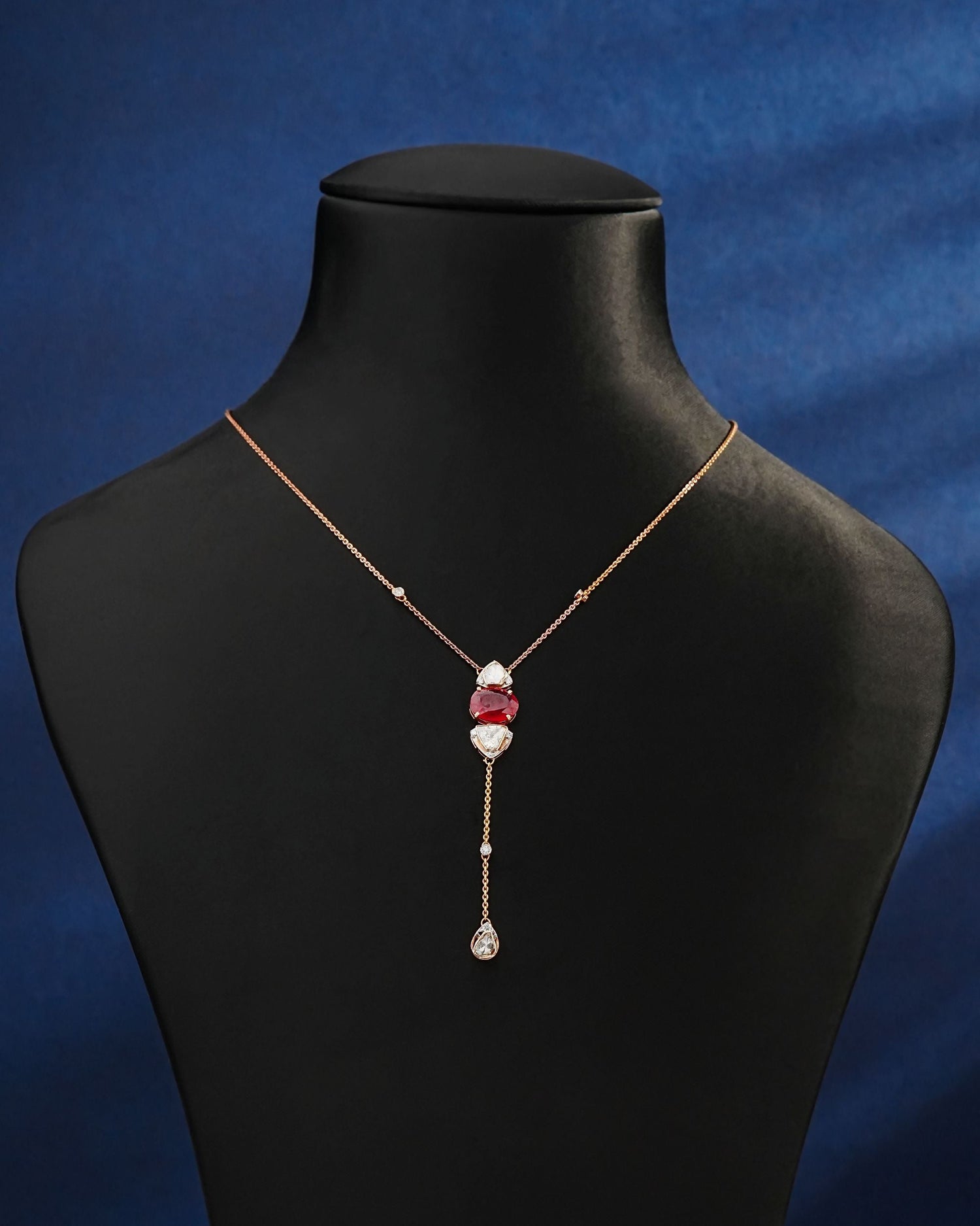 Manasvi Polki And Diamond Pendant