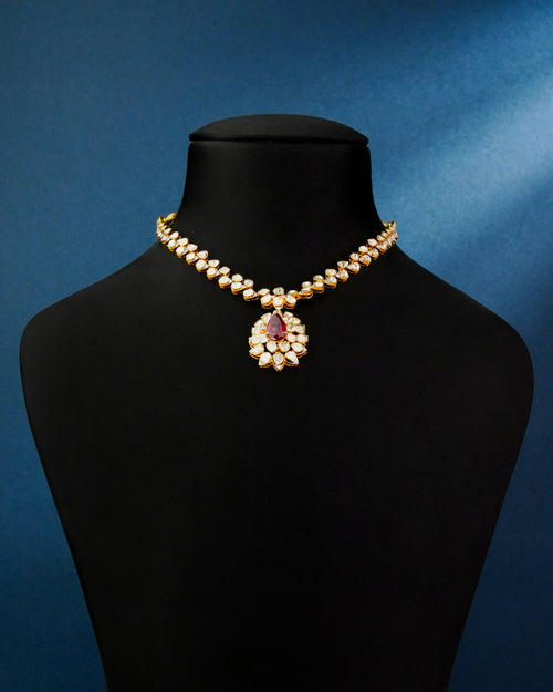 Kelsey Polki And Diamond Necklace
