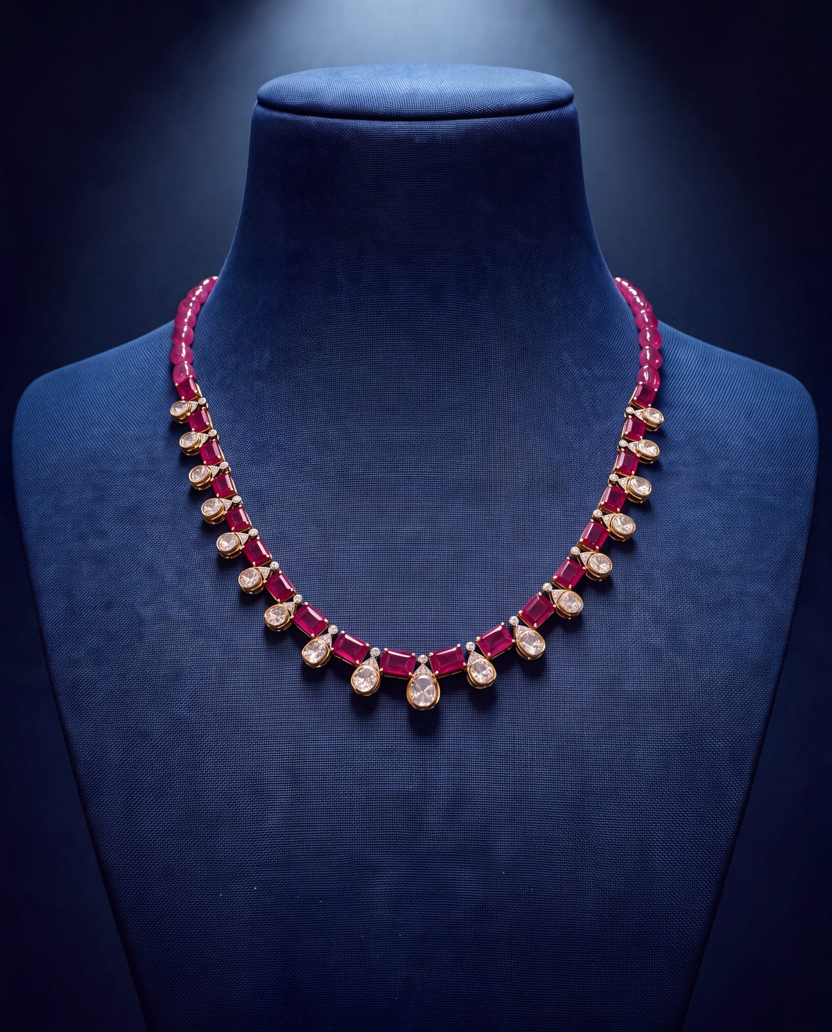 Ivisha Polki And Diamond Necklace