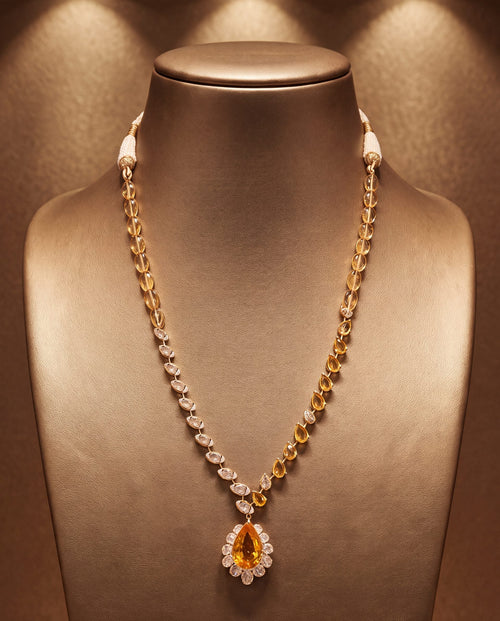 Urvi Polki And Diamond Necklace