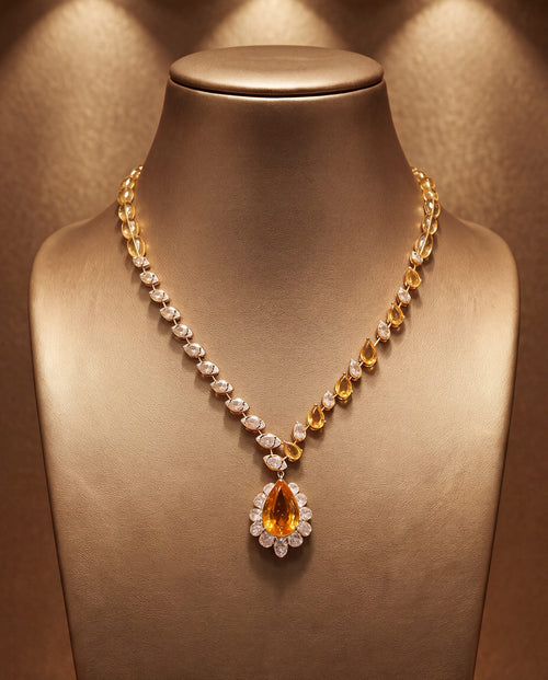 Urvi Polki And Diamond Necklace