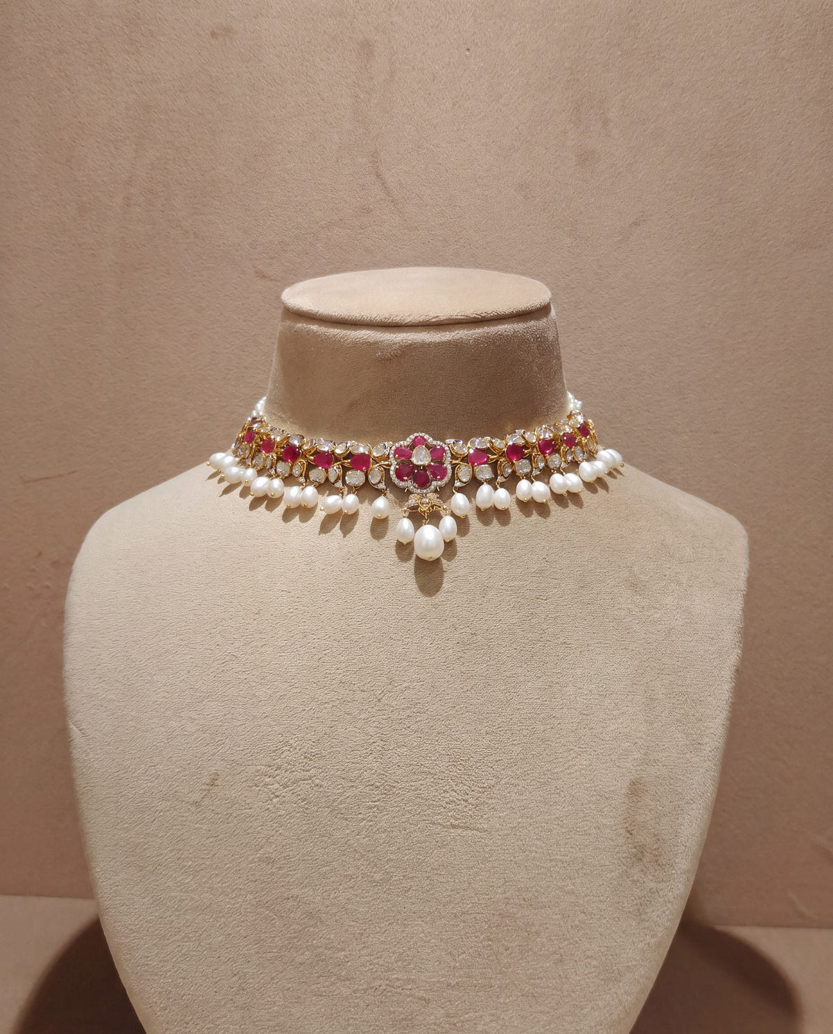 Srijita Polki And Diamond Choker