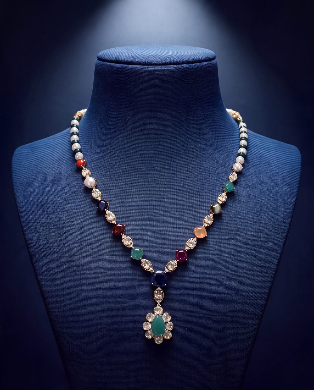 Heena Polki And Diamond Necklace