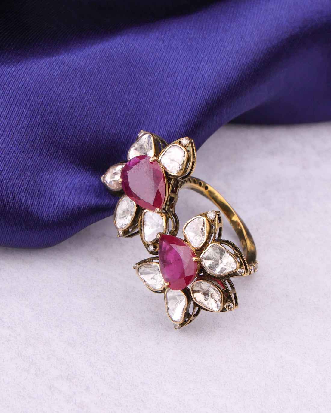 Noa Polki And Diamond Ring