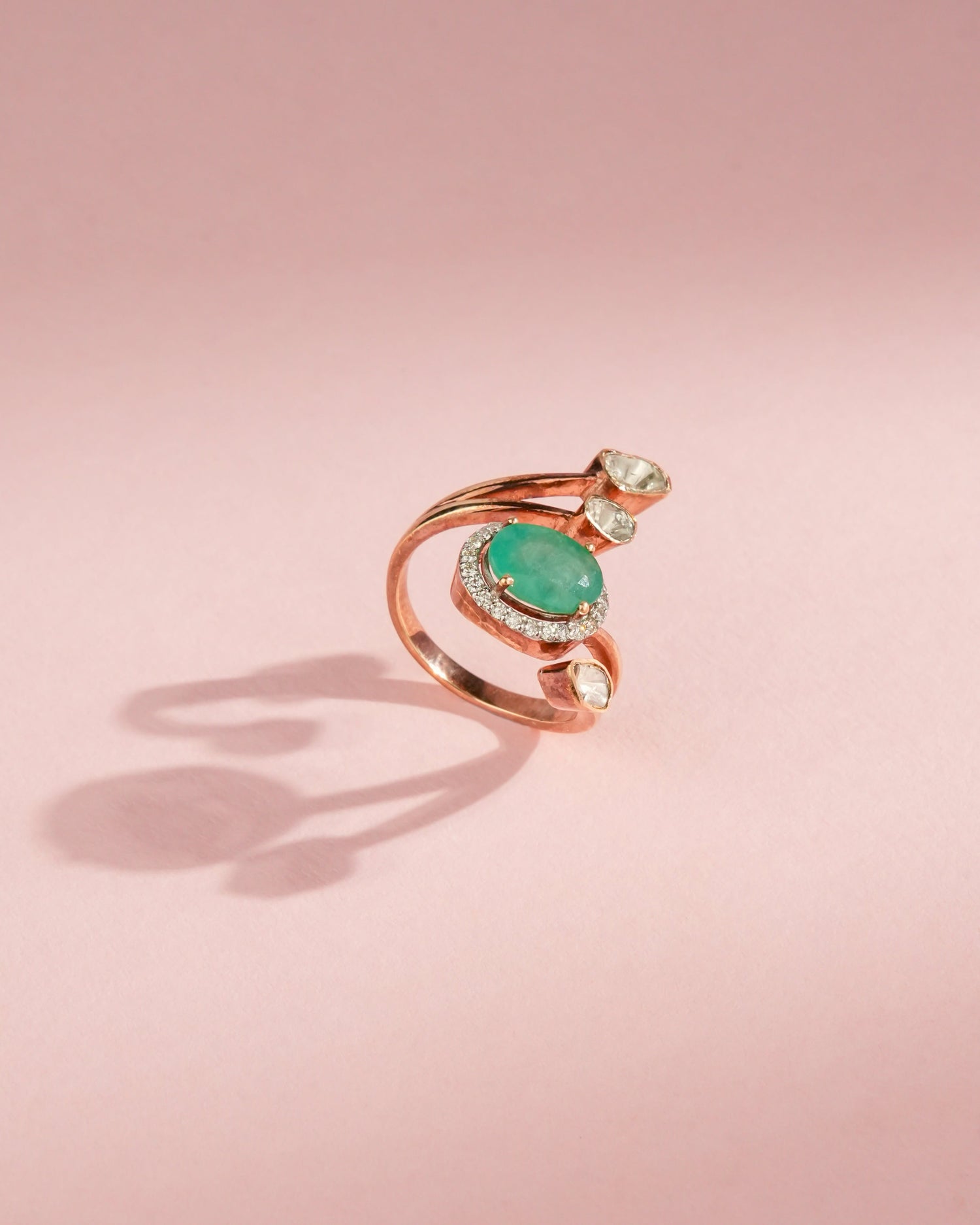 Avika Polki And Diamond Ring
