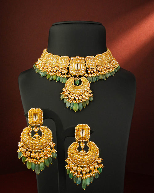 Nairaa Polki Choker