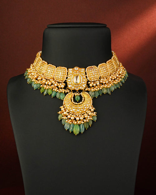 Nairaa Polki Choker