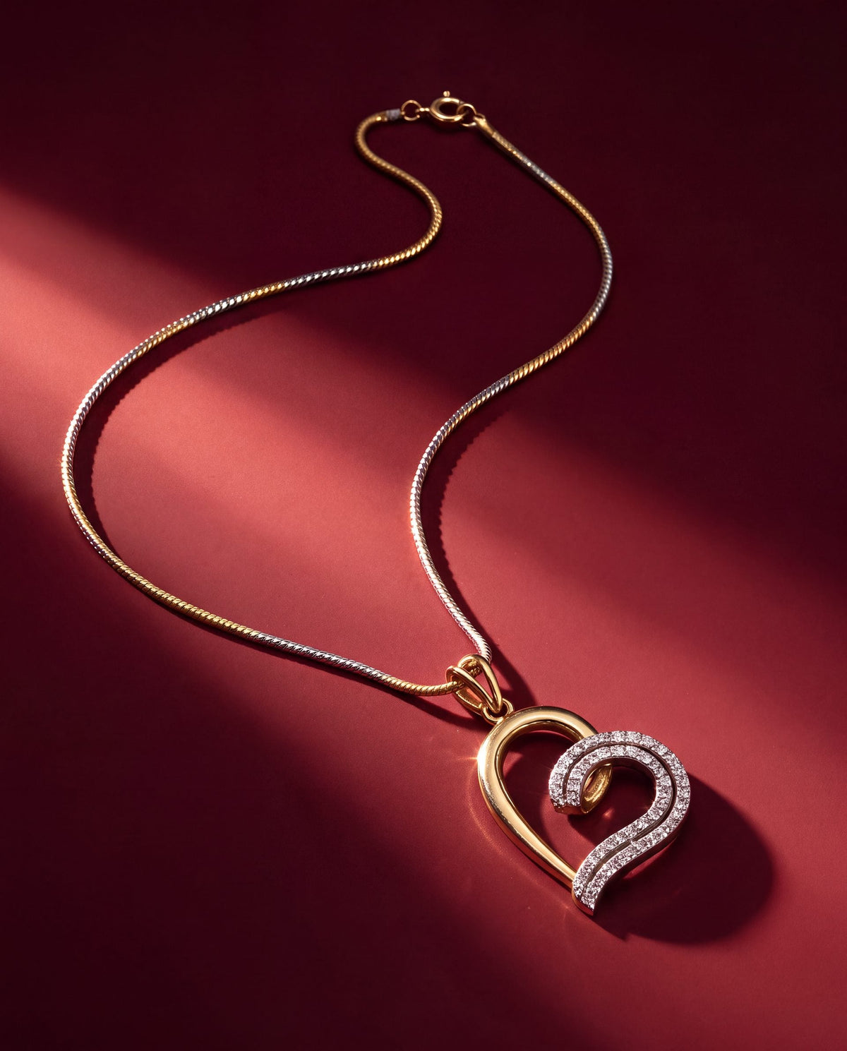 Daphne Diamond Pendant