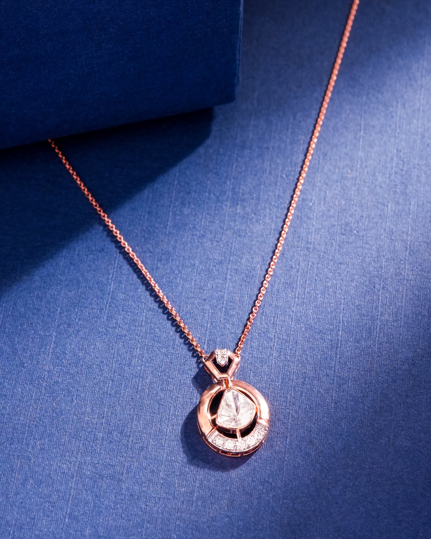 Sayli Polki And Diamond Pendant